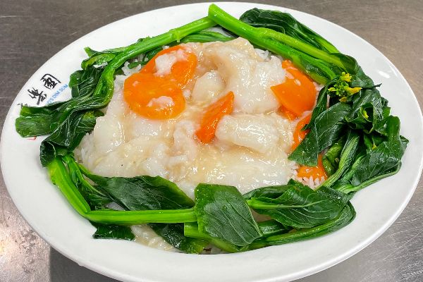 Fish Fillet & Chinese Green on Rice