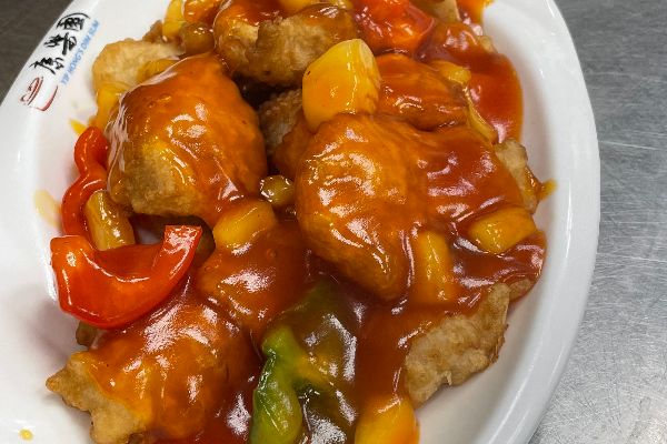 Deep Fried Fish Filet With Sweet & Sour Sauce