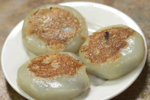 Pan Fried Sweet Red Bean Cake（weekends & Holiday only) 