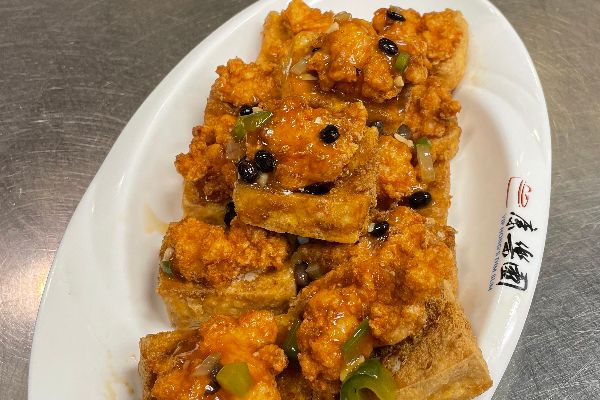 Deep Fried Tofu Stuffed with Shrimp Paste