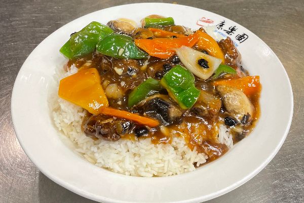 Spare Ribs in Black Bean Sauce on Rice