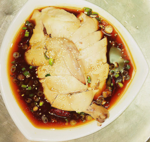 Steamed Chicken with Spicy Sauce