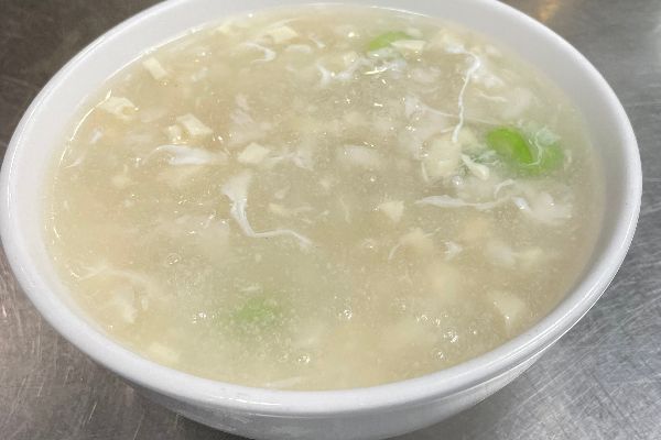 Diced Seafood and Tofu Soup 