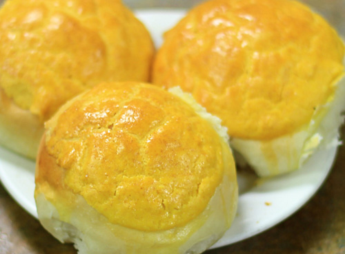 Baked Pineapple Buns(Weekends/Holiday Only)