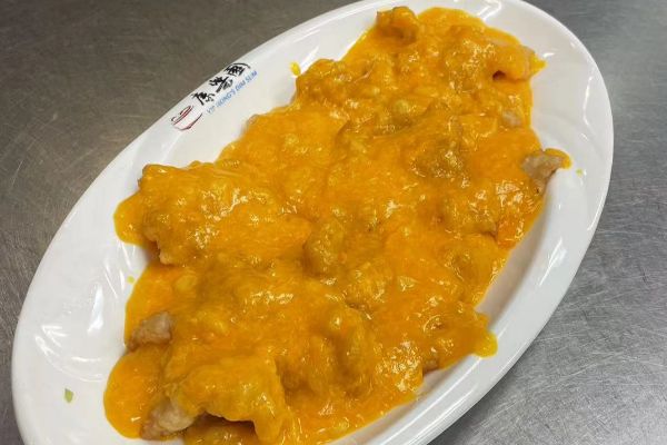 Deep Fried Fish Filet With Sweet Corn Sauce